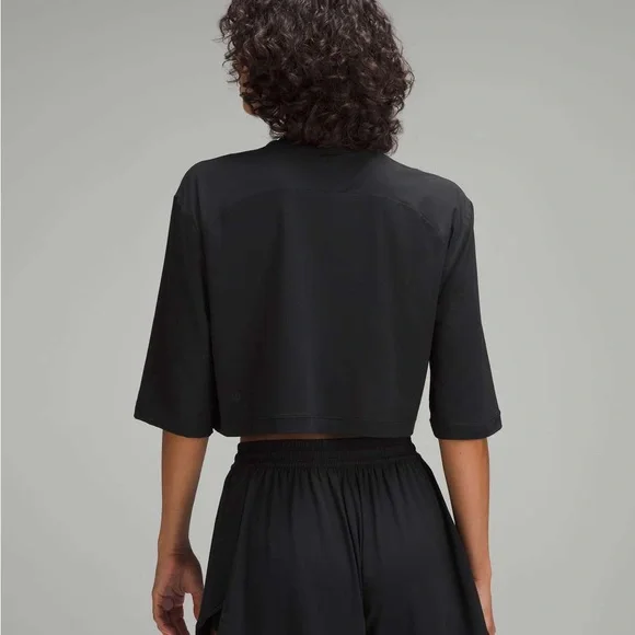 Lululemon Modal Relaxed-Fit Cropped Short-Sleeve Shirt in Black, Size 8 - Picture 5 of 9